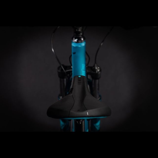 CUBE Access WS Pro Allroad 2021 naisten maastopyörä